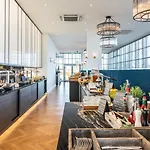 Hotel Strandhotel Ahlbeck 4*