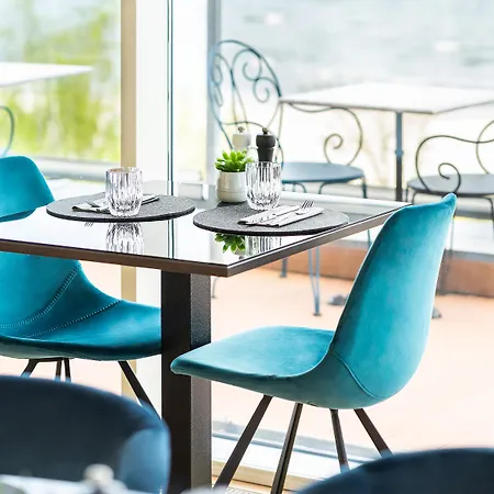 Strandhotel Ahlbeck, A Member Of Radisson Individuals 호텔 4*