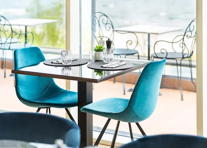 Strandhotel Ahlbeck 호텔 4*